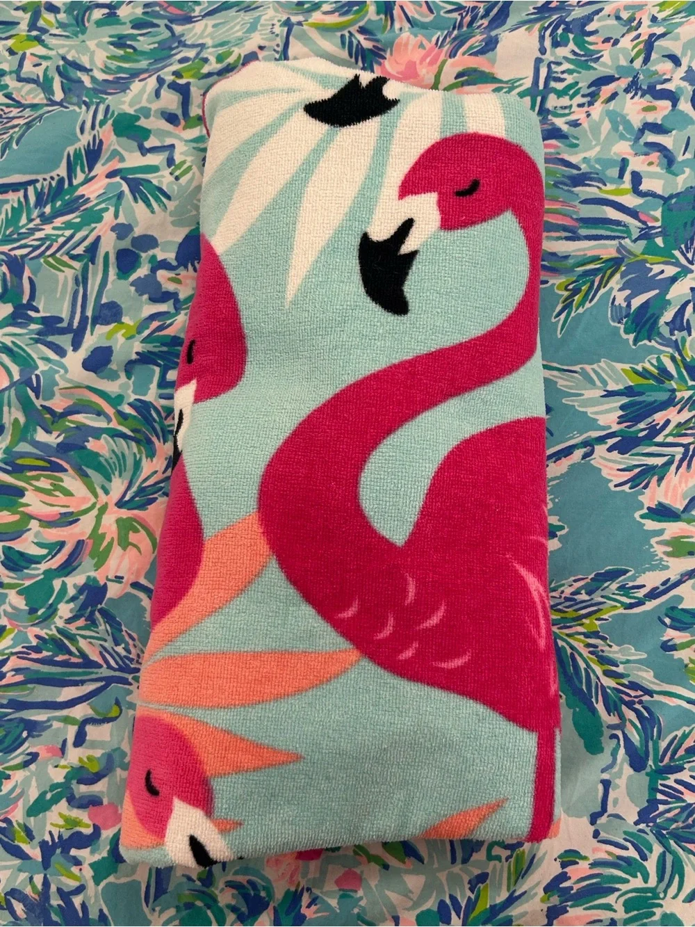 NWOT  Flamingo beach towel, 48” round